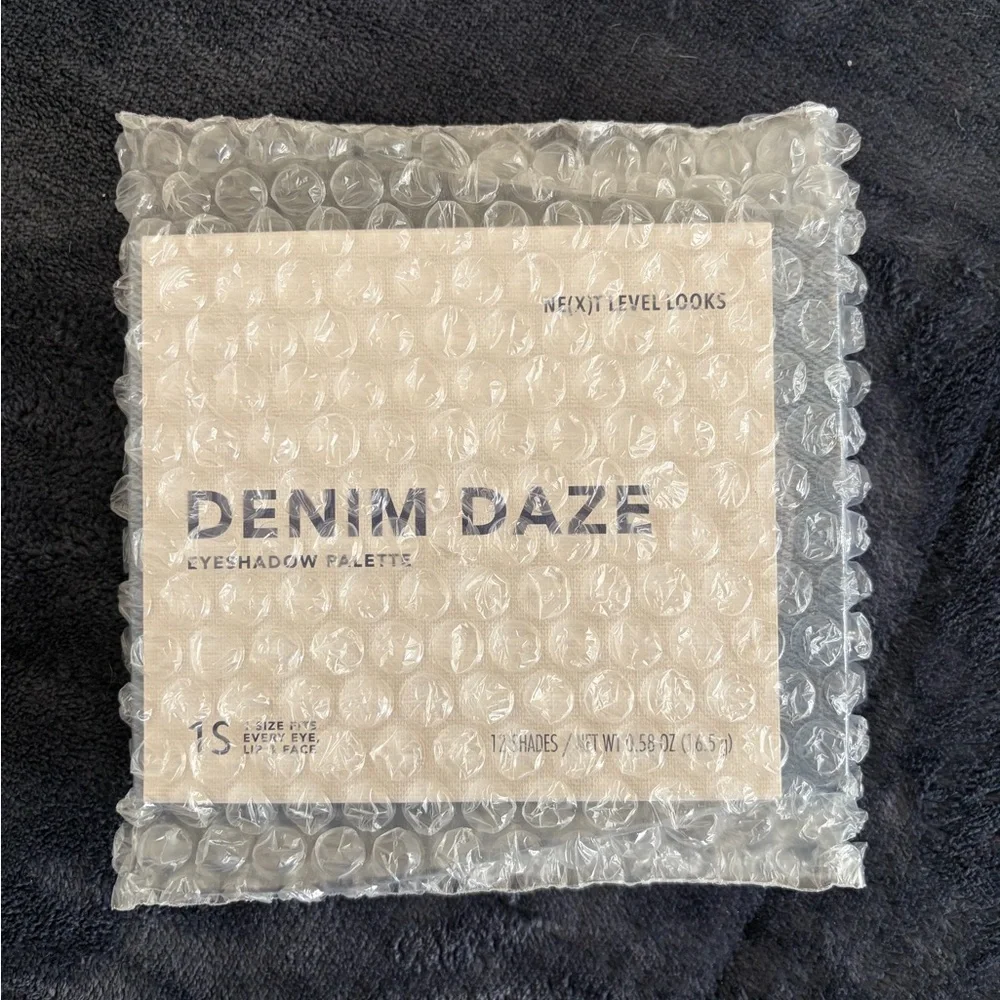 ELF x American Eagle Outfitters Denim Daze Eyeshadow Palette